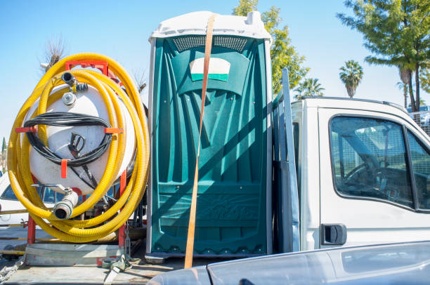 Best Portable toilet rental cost  in Holbrook, NY
